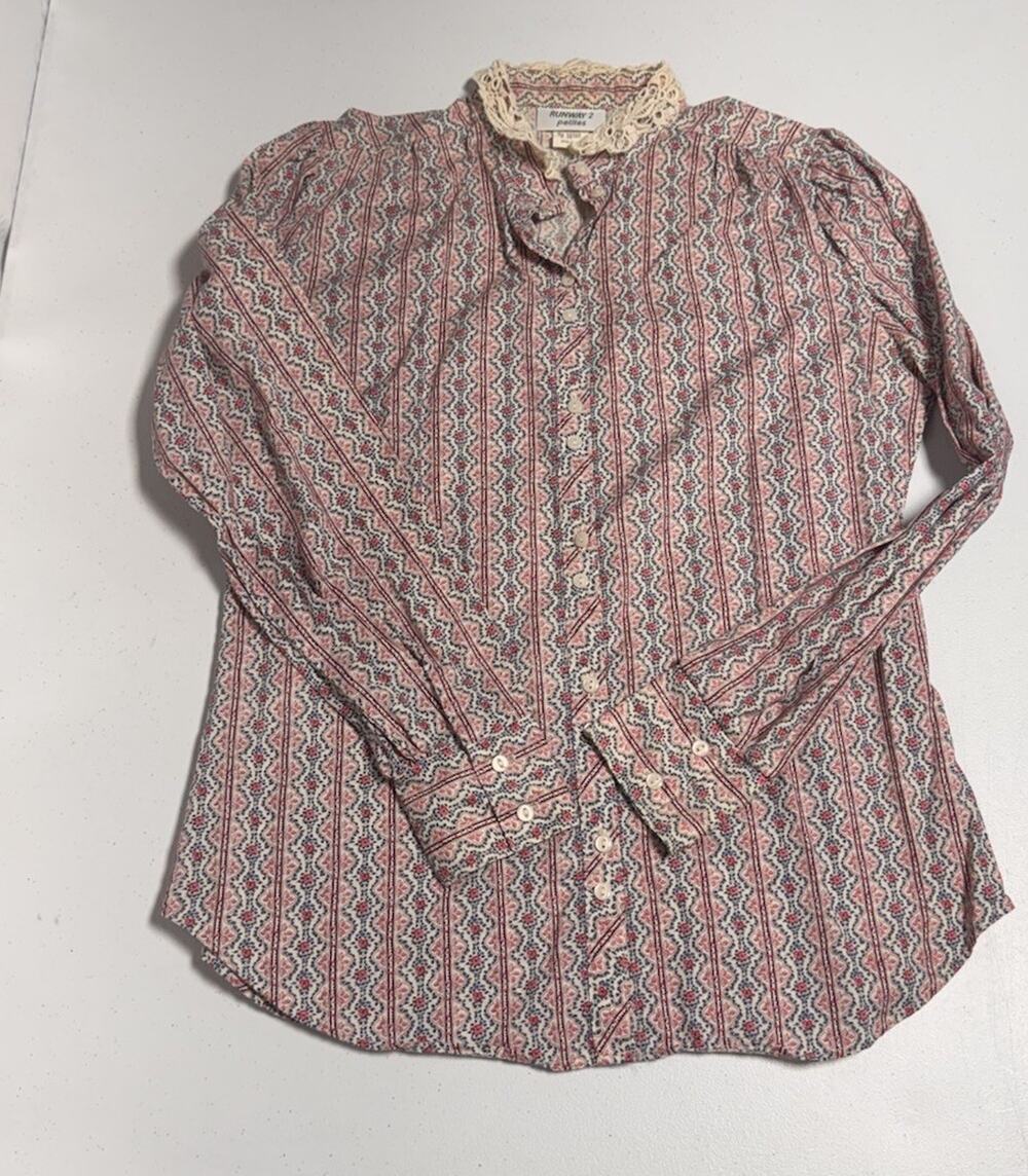 Vintage Women's Runway 2 Petites Blouse Lace Collar Floral 100% Cotton Size 10